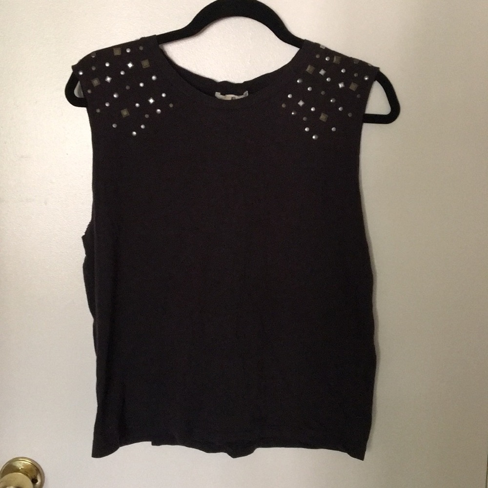 Grey muscle shirt